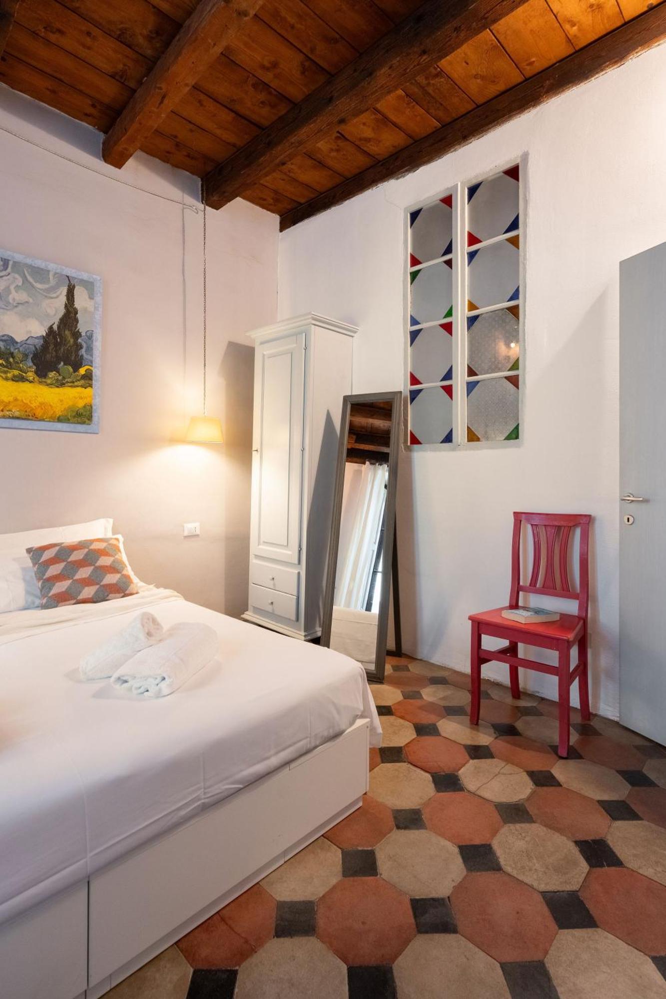 F1 - Santa Croce One Bedroom Apartment For Couples Флоренція Екстер'єр фото