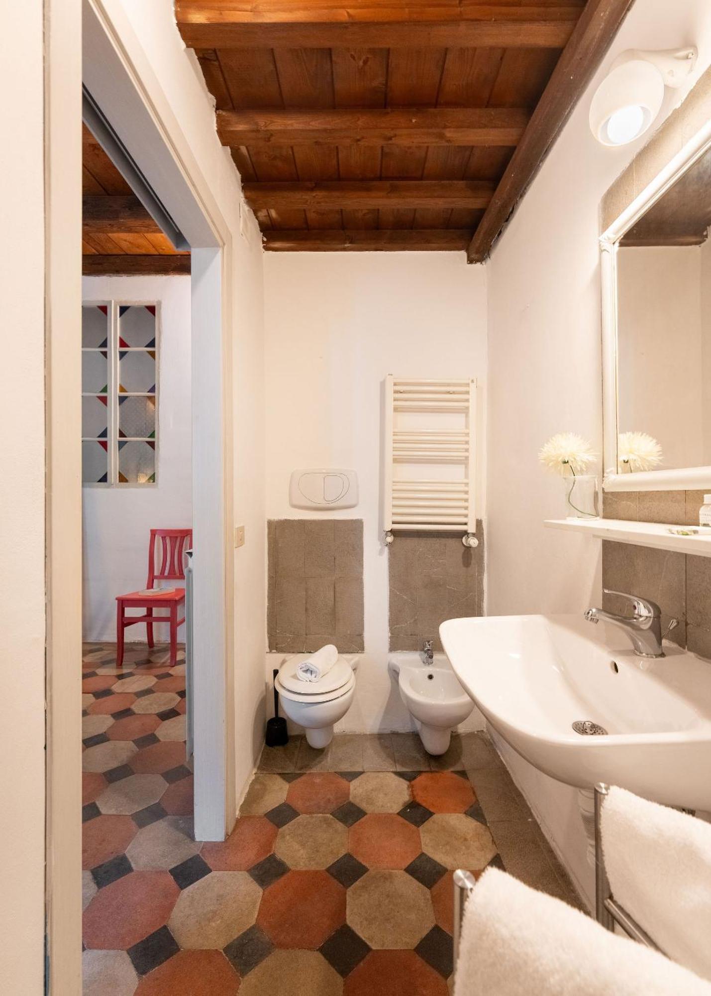 F1 - Santa Croce One Bedroom Apartment For Couples Флоренція Екстер'єр фото
