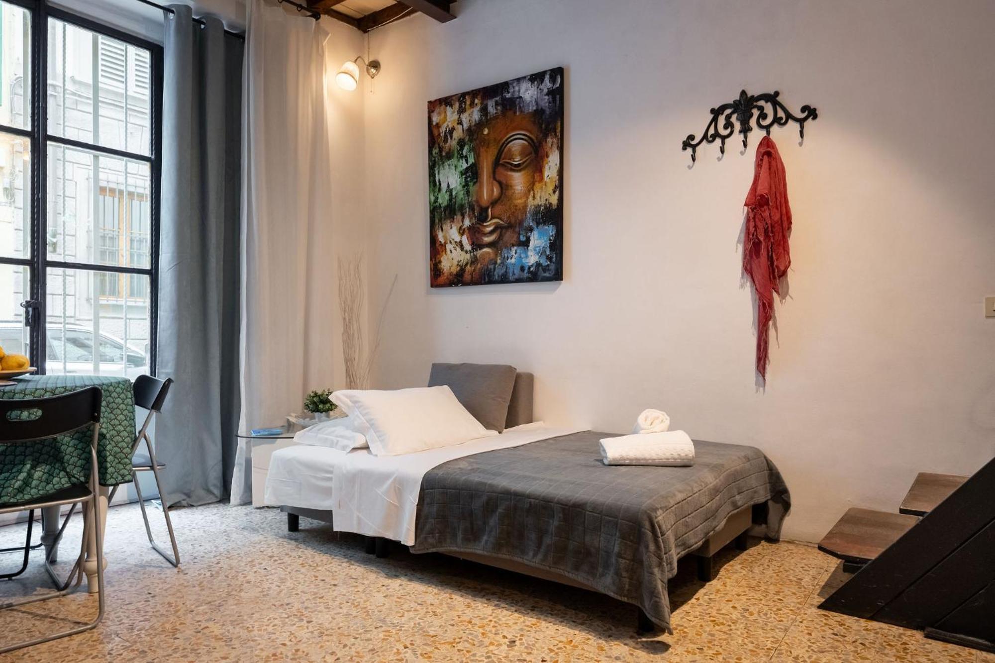 F1 - Santa Croce One Bedroom Apartment For Couples Флоренція Екстер'єр фото